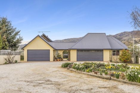 Photo of property in 14 Bell Avenue, Cromwell, 9310