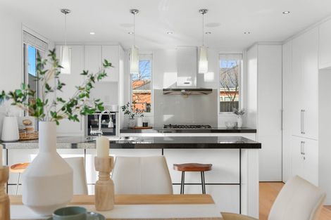 Photo of property in 311a Withells Road, Avonhead, Christchurch, 8042