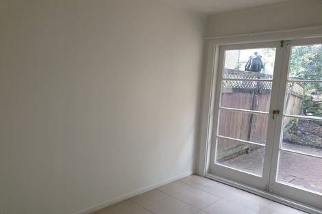 Photo of property in 2/10a Arabi Street, Sandringham, Auckland, 1041