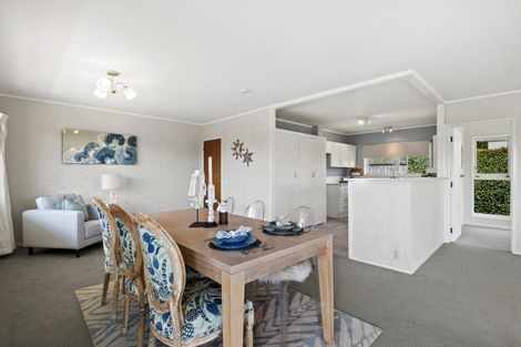 Photo of property in 1/2 Purchas Road, Hauraki, Auckland, 0622