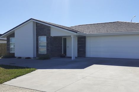 Photo of property in 21 Awataha Crescent, Pyes Pa, Tauranga, 3110