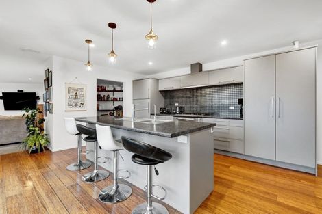 Photo of property in 790 Otaraoa Road, Tikorangi, Waitara, 4383