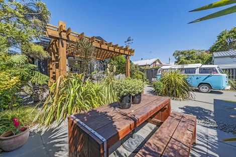 Photo of property in 11 Swindells Road, Waikuku Beach, 7473