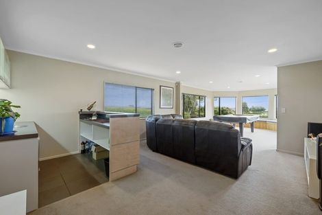 Photo of property in 110 Upland Road, Tarurutangi, New Plymouth, 4372