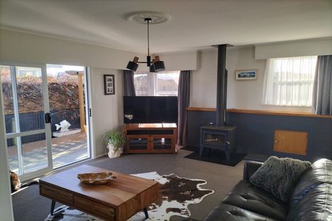Photo of property in 15 Karina Crescent, Redwoodtown, Blenheim, 7201