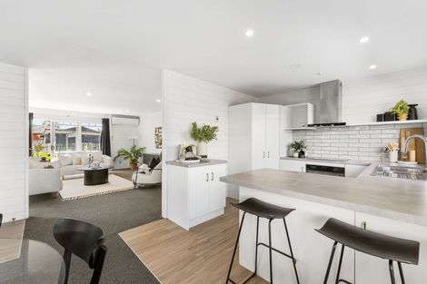 Photo of property in 5a Links Avenue, Mount Maunganui, 3116
