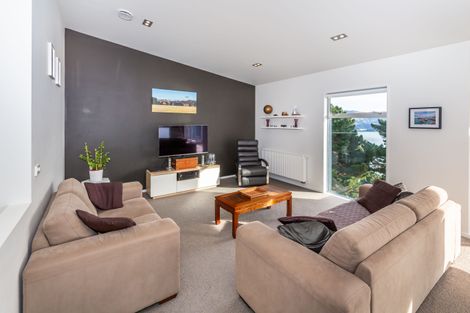 Photo of property in 10 Euan Sarginson Place, Diamond Harbour, Lyttelton, 8971