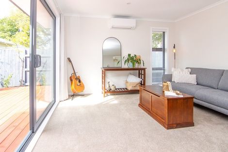 Photo of property in 532a Featherston Street, Roslyn, Palmerston North, 4414