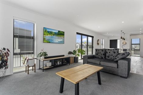 Photo of property in 1 Taniko Lane, Papamoa, 3118