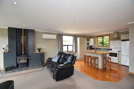 Photo of property in 26 Flora Road West, Makarewa, Invercargill, 9876