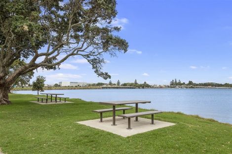 Photo of property in 14 Milton Road, Otumoetai, Tauranga, 3110