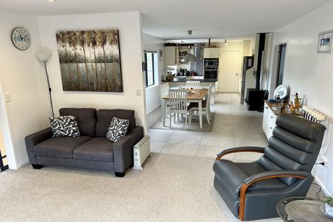 Photo of property in 2/2 Lanark Road, Kerikeri, 0230