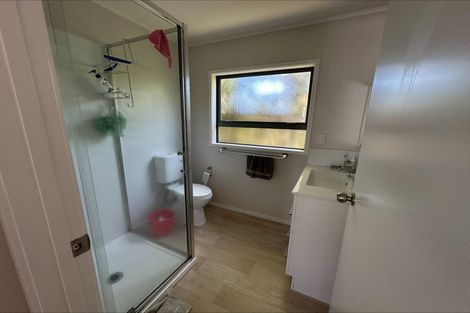 Photo of property in 18 Lisa Rise, Half Moon Bay, Auckland, 2012
