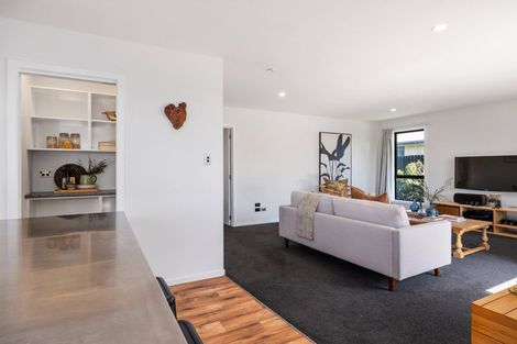 Photo of property in 18 Merino Street, Marshland, Christchurch, 8083