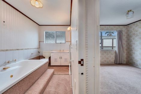 Photo of property in 8 Bellfield Place, Bethlehem, Tauranga, 3110