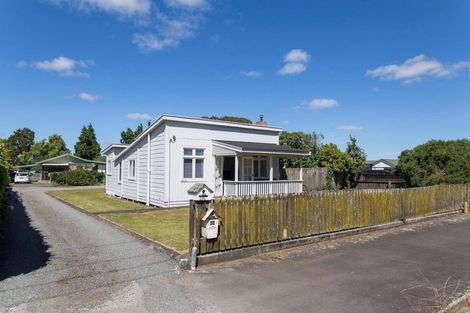 Photo of property in 27 Smith Street, Dannevirke, 4930