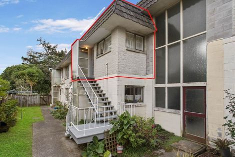 Photo of property in 10/126 Lynwood Road, New Lynn, Auckland, 0600