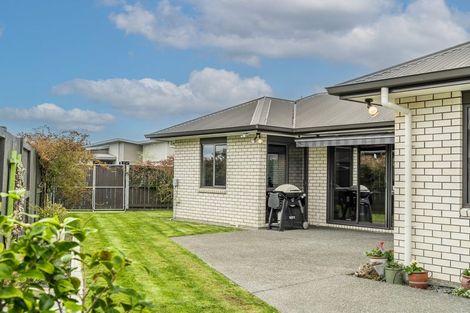 Photo of property in 2 Mosslea Court, Rototuna North, Hamilton, 3210