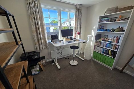 Photo of property in 98 Studholme Street, Somerfield, Christchurch, 8024