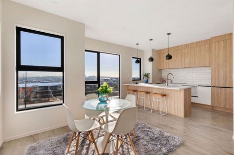 Photo of property in 13 Paina Crescent, Massey, Auckland, 0614