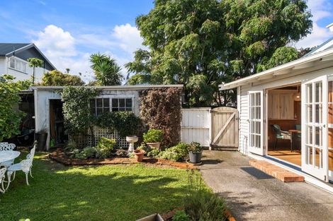 Photo of property in 186 Bayswater Avenue, Bayswater, Auckland, 0622