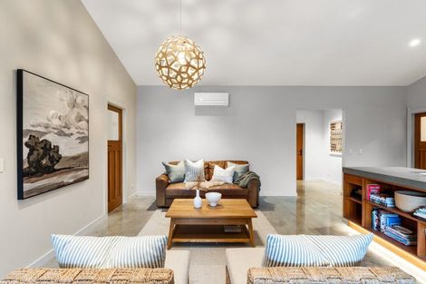 Photo of property in 2 Rich Rise, Havelock North, 4130