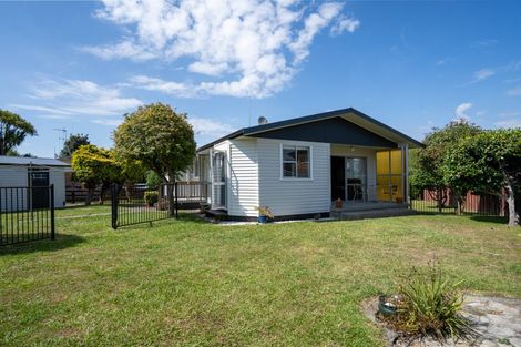 Photo of property in 2 Blairgowrie Place, Leamington, Cambridge, 3432