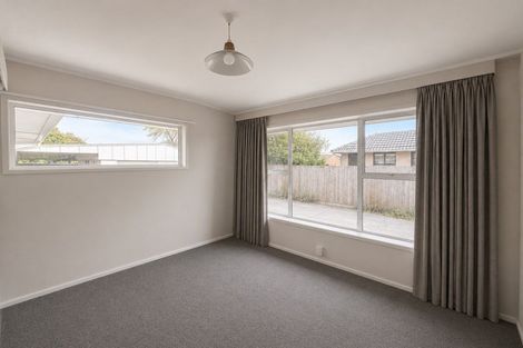 Photo of property in 14 Ravenna Street, Avonhead, Christchurch, 8042