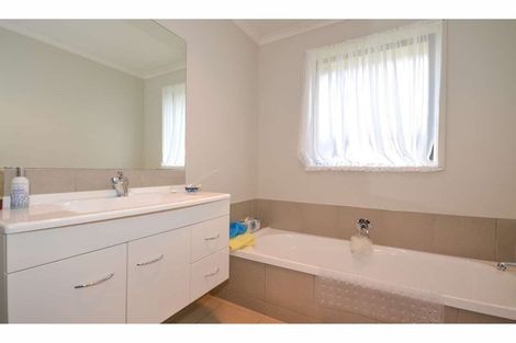 Photo of property in 51 Ranui Avenue, Kerikeri, 0230