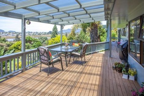 Photo of property in 16 Gregory Lane, Whangamata, 3691