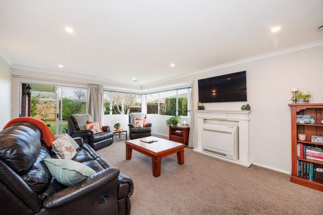 Photo of property in 23 Kentucky Way, Awapuni, Palmerston North, 4412