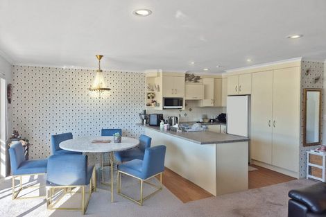 Photo of property in 6 Manning Street, Hamilton Central, Hamilton, 3204