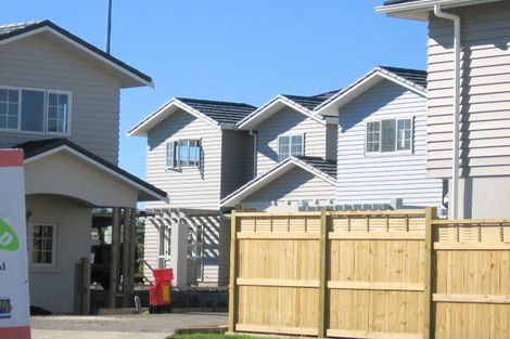 Photo of property in 36 Mulvaney Crescent, Henderson, Auckland, 0612