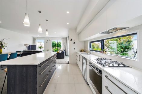 Photo of property in 100 Te Rito Street, Marshland, Christchurch, 8083