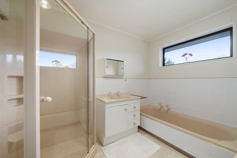 Photo of property in 53 Railway Terrace, Ohau, Levin, 5570
