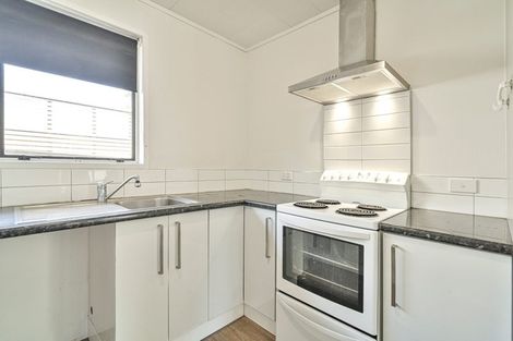 Photo of property in 805a Hastings Street North, Hastings, 4122
