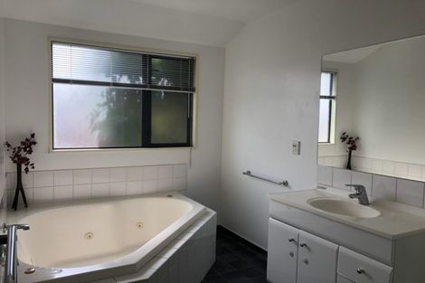 Photo of property in 4 Carew Common, Rolleston, 7614