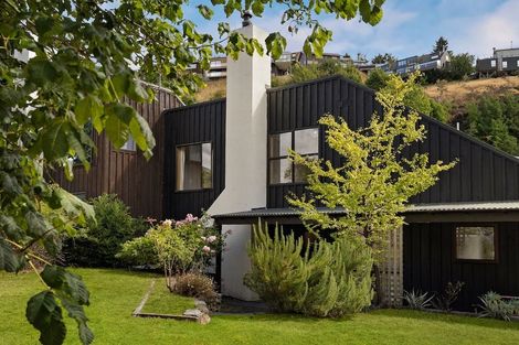 Photo of property in 49b Goldfield Heights, Queenstown, 9300