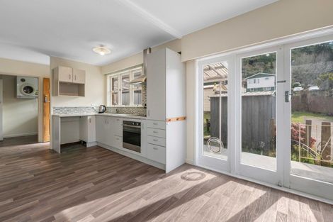 Photo of property in 13 Gordon Road, Western Heights, Rotorua, 3015