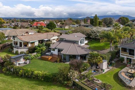 Photo of property in 52 Links View Drive, Omokoroa, 3114