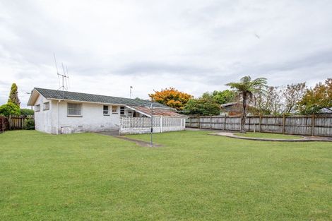 Photo of property in 8 Pulham Crescent, Queenwood, Hamilton, 3210