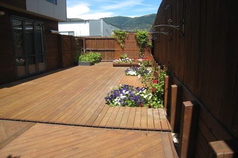 Photo of property in 18 Rochdale Way, Stoke, Nelson, 7011