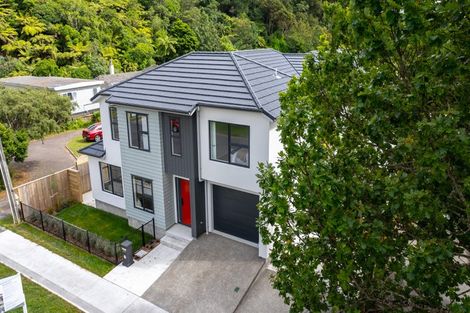 Photo of property in 20a Korau Grove, Stokes Valley, Lower Hutt, 5019