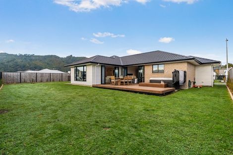Photo of property in 79 Mawai Hakona Drive, Wallaceville, Upper Hutt, 5018