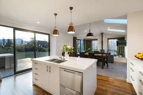 Photo of property in 14 Jacks Point Rise, Jacks Point, Queenstown, 9371