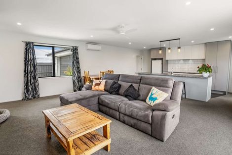 Photo of property in 2 Coleman Lane, Amberley, 7410