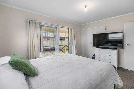 Photo of property in 27 Radiata Street, Fairview Downs, Hamilton, 3214