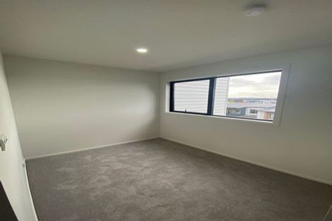 Photo of property in 6 Paina Crescent, Massey, Auckland, 0614