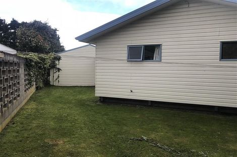 Photo of property in 5 Robinson Avenue, Holdens Bay, Rotorua, 3010