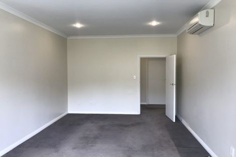 Photo of property in 23 Allington Road, Karori, Wellington, 6012